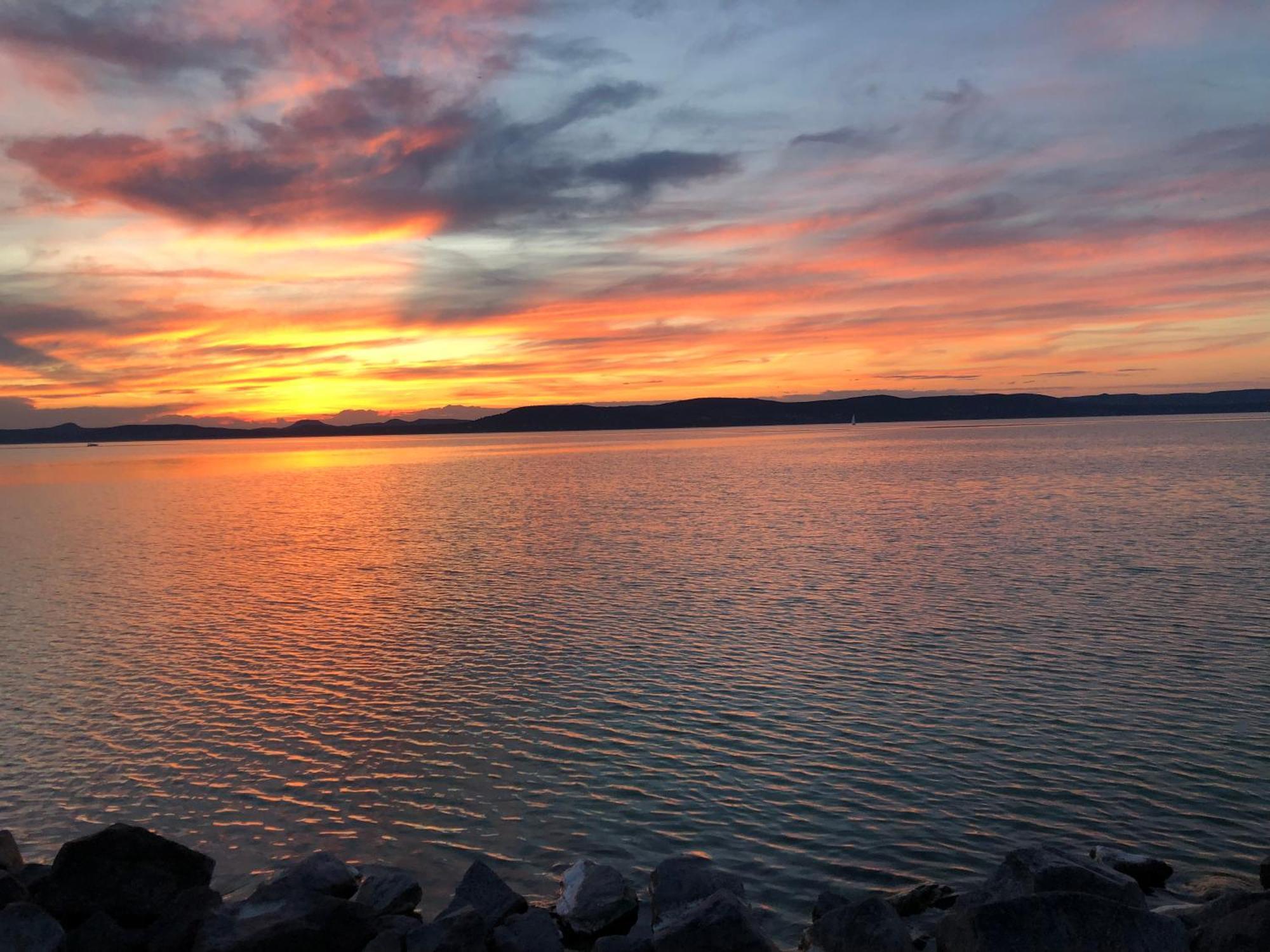 Luz Del Sol Balatonlelleアパートメント エクステリア 写真